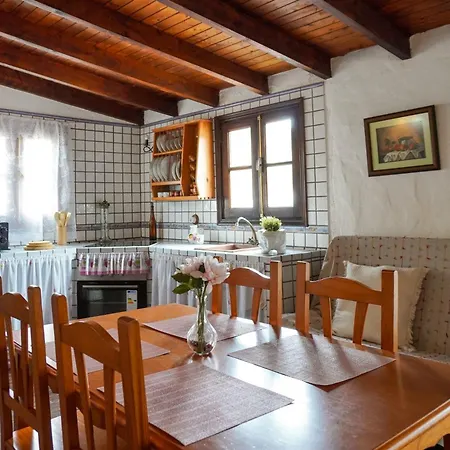 Casa Mercedes, * Tamaimo