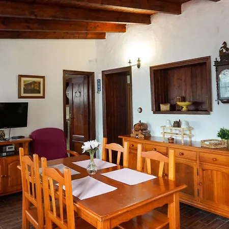 Casa Mercedes, Tamaimo